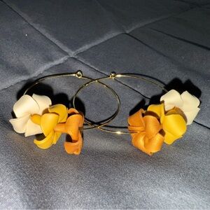 Clay Puakenikeni hoops